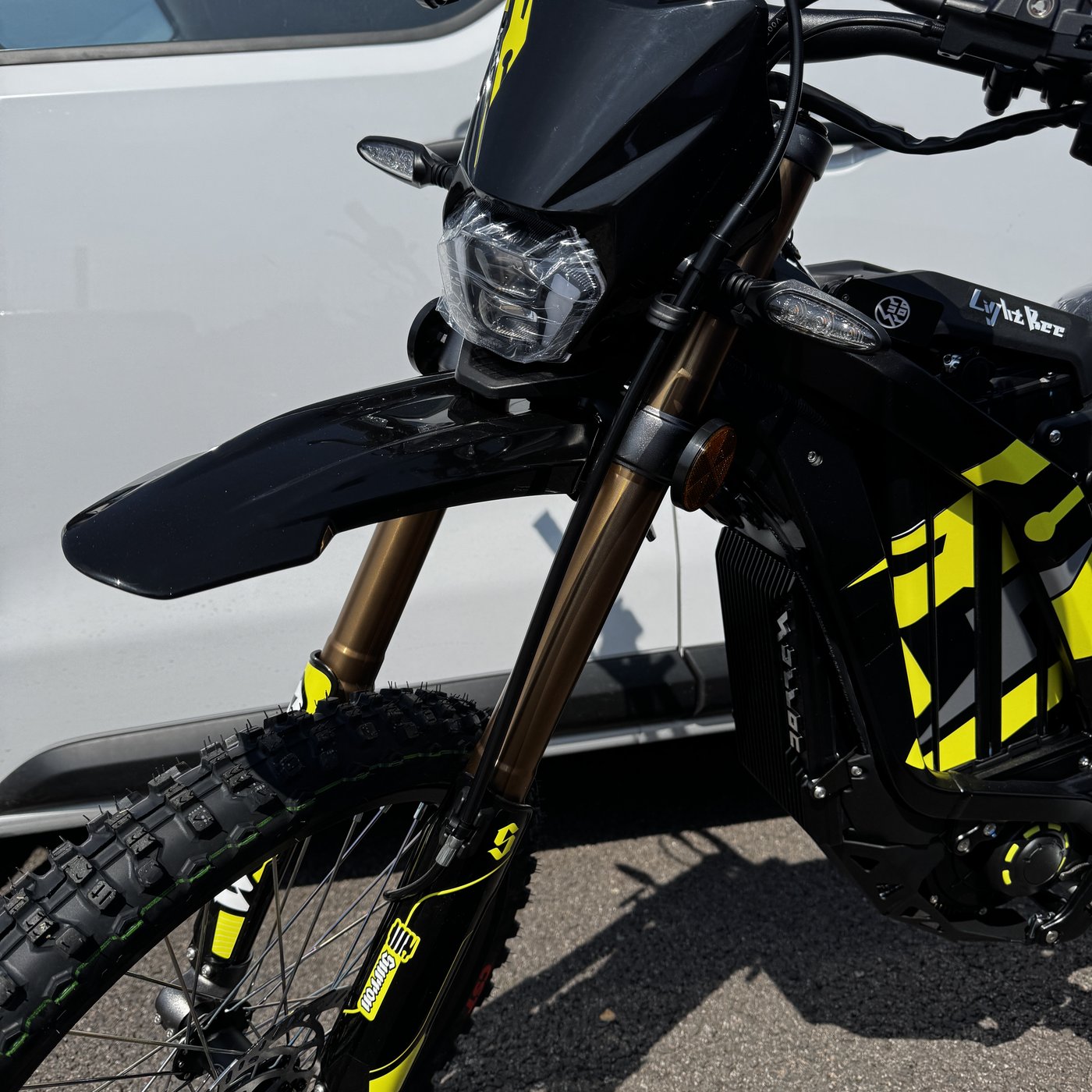Sur-Ron Light Bee X LE1 road-legal in black